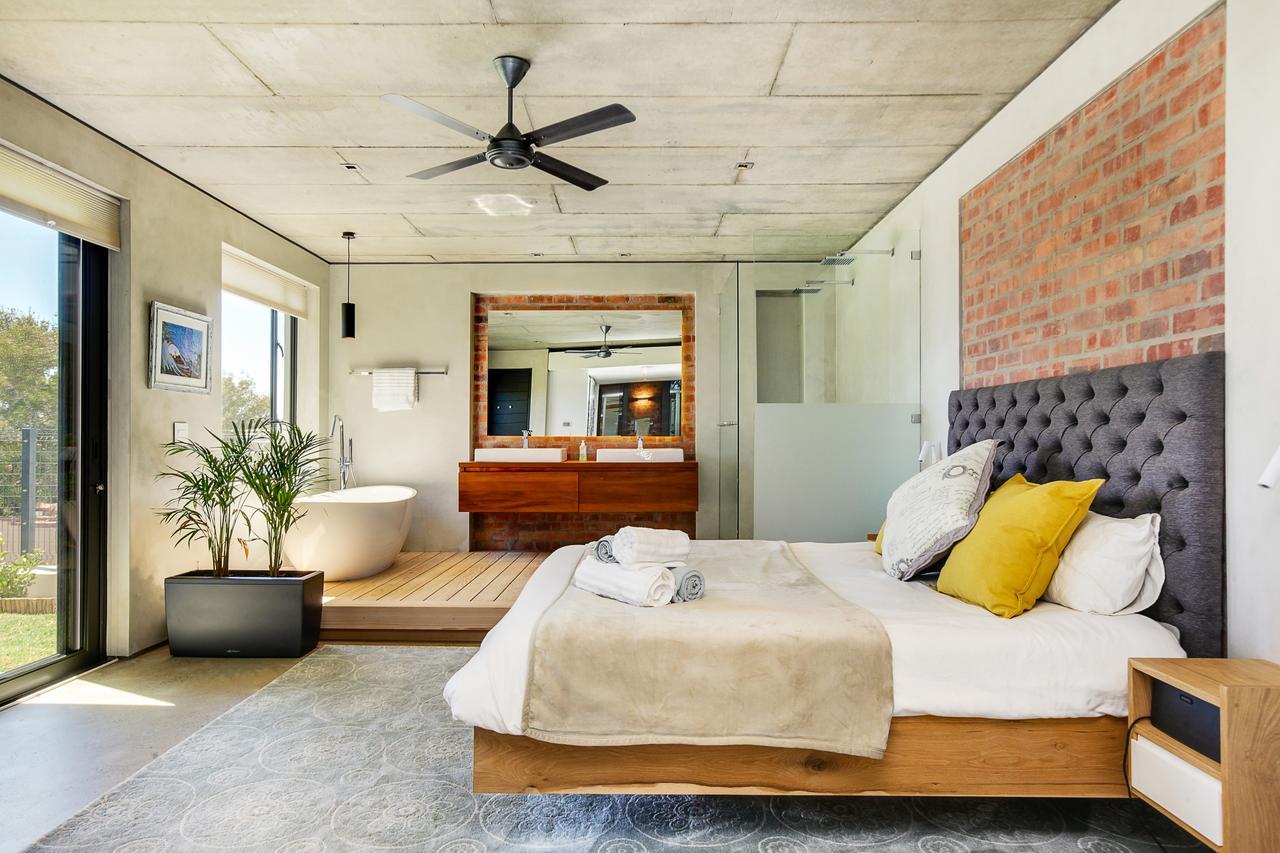 Villa Upper Point Luxury *